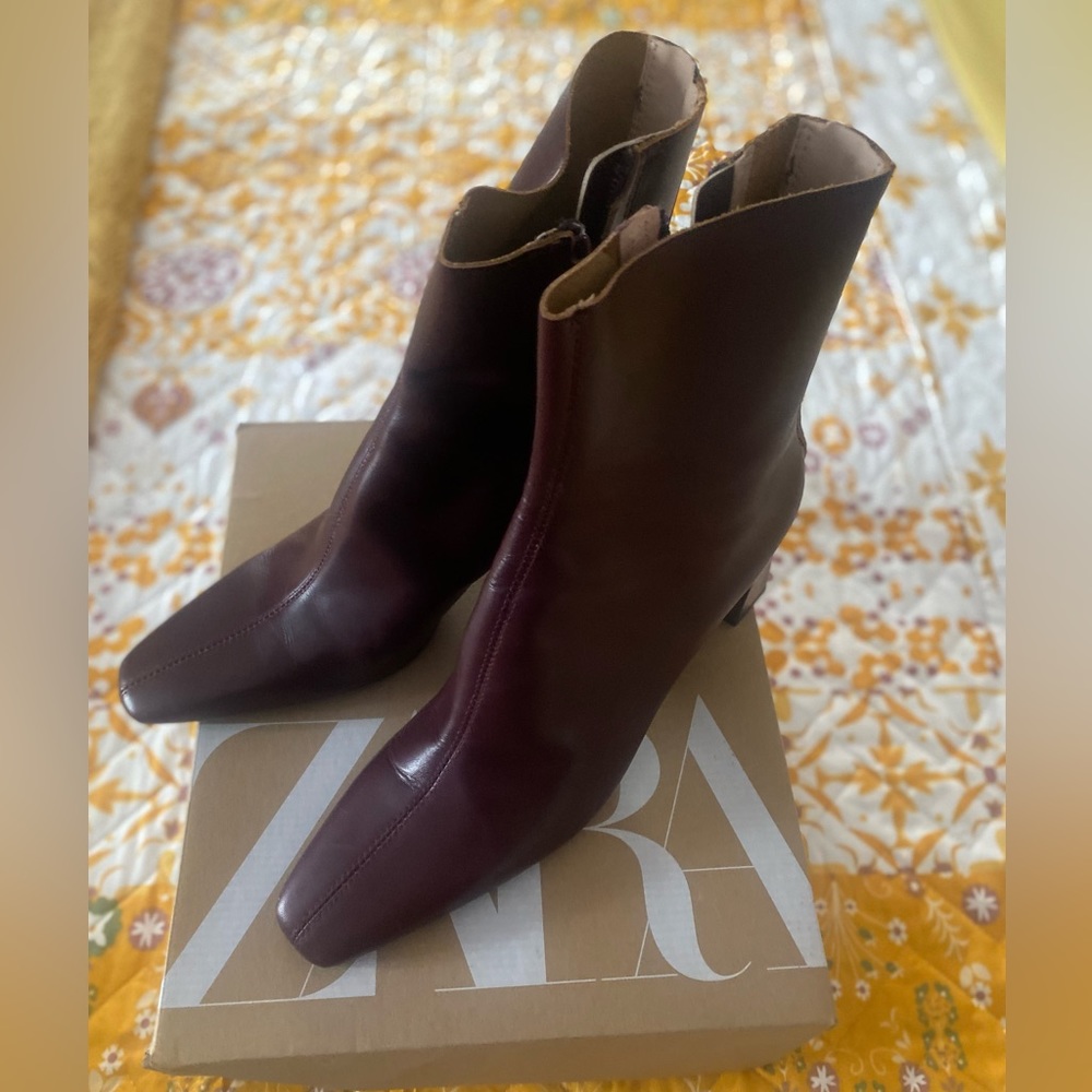 Zara Leather Bootie